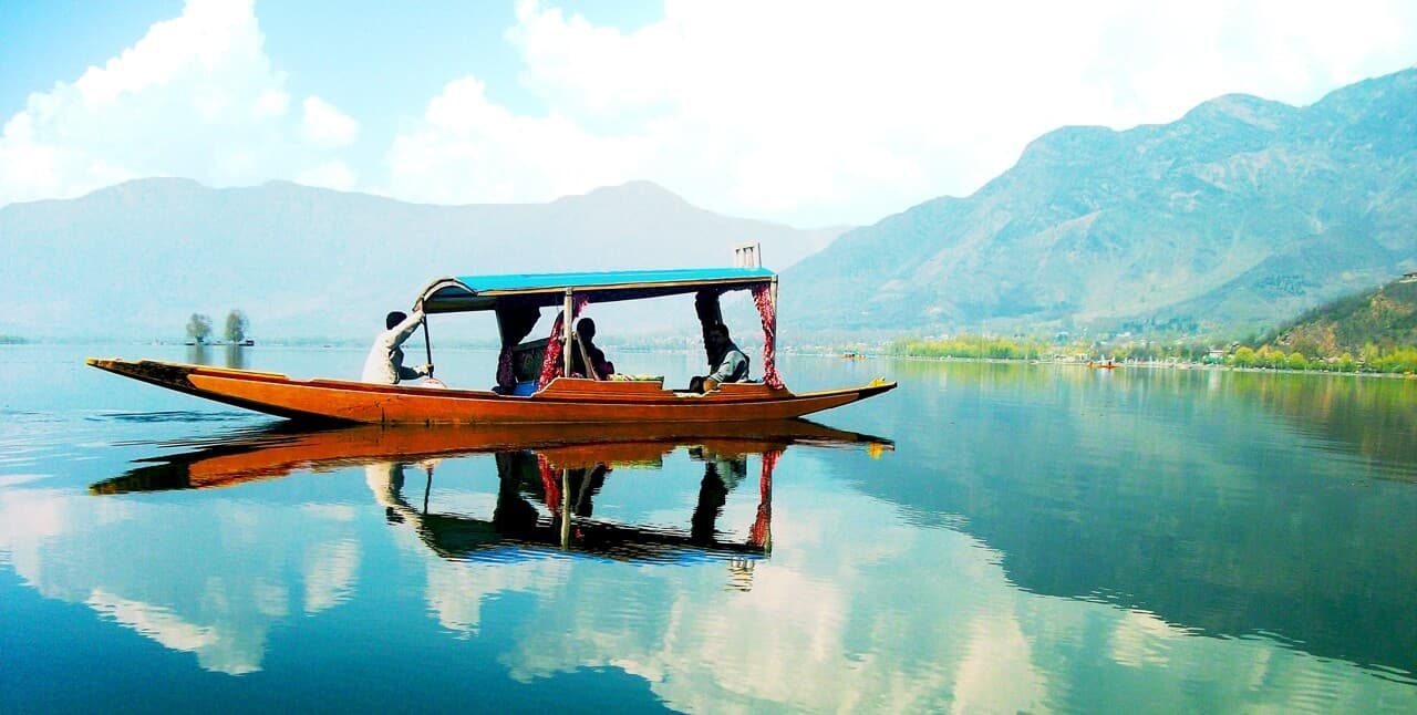 Mcleodganj Triund Trek Package From Delhi | Weekend Trip